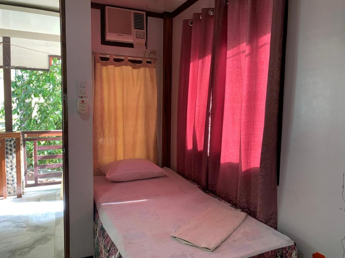 Blessed Inn Annex El Nido Bagian luar foto